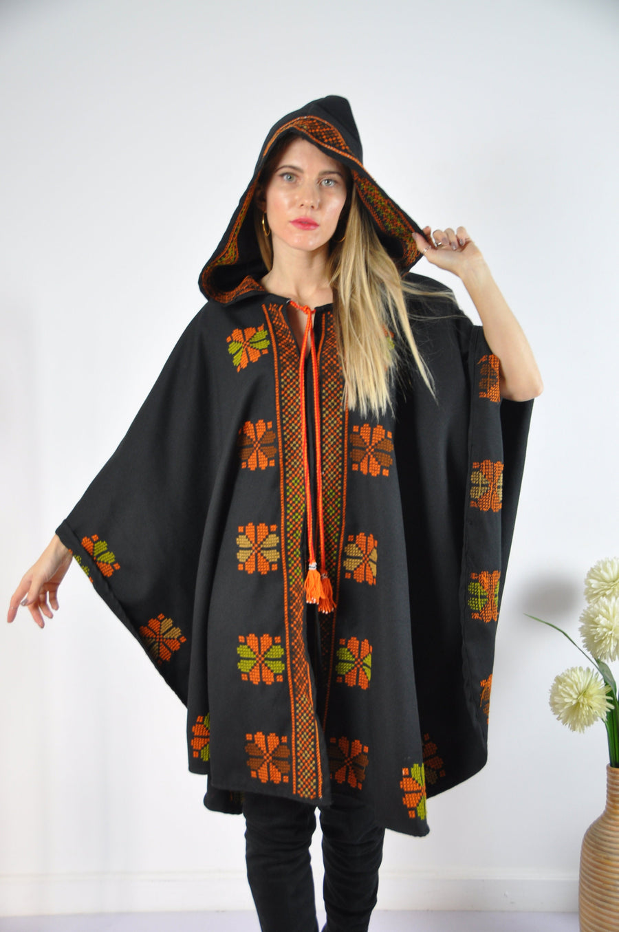 Bedouin embroidered hooded wool coat cloak, Morocco vintage, Boho cloak, Winter cloak, hooded cape, hooded shawl, winter wool cloak,