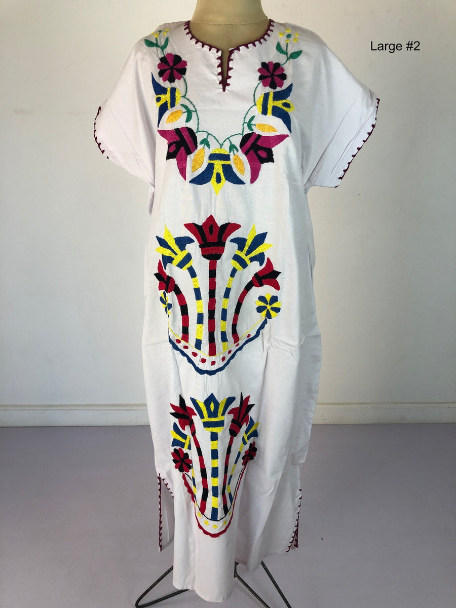 Hand embroidered white caftan, vacation caftan, summer caftan, Summer, beach caftan, resorts caftan,, caftans for women, size Large