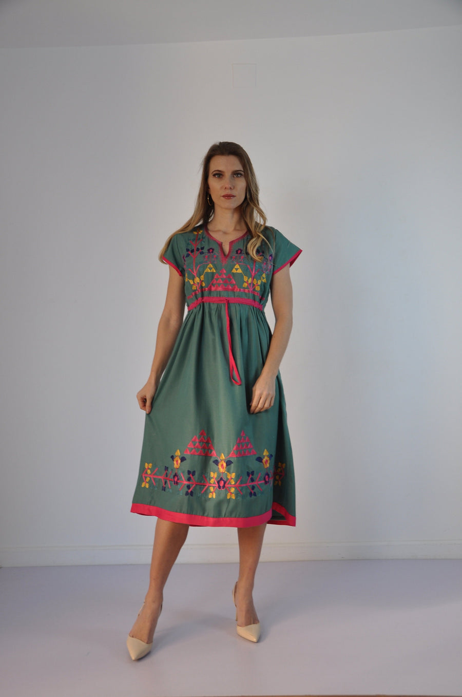 Green cotton Tunic embroidered kaftan dress, Boho embroidery tunic dress, Green Summer tunic, beach tunic, resorts tunic, Gypsy dress