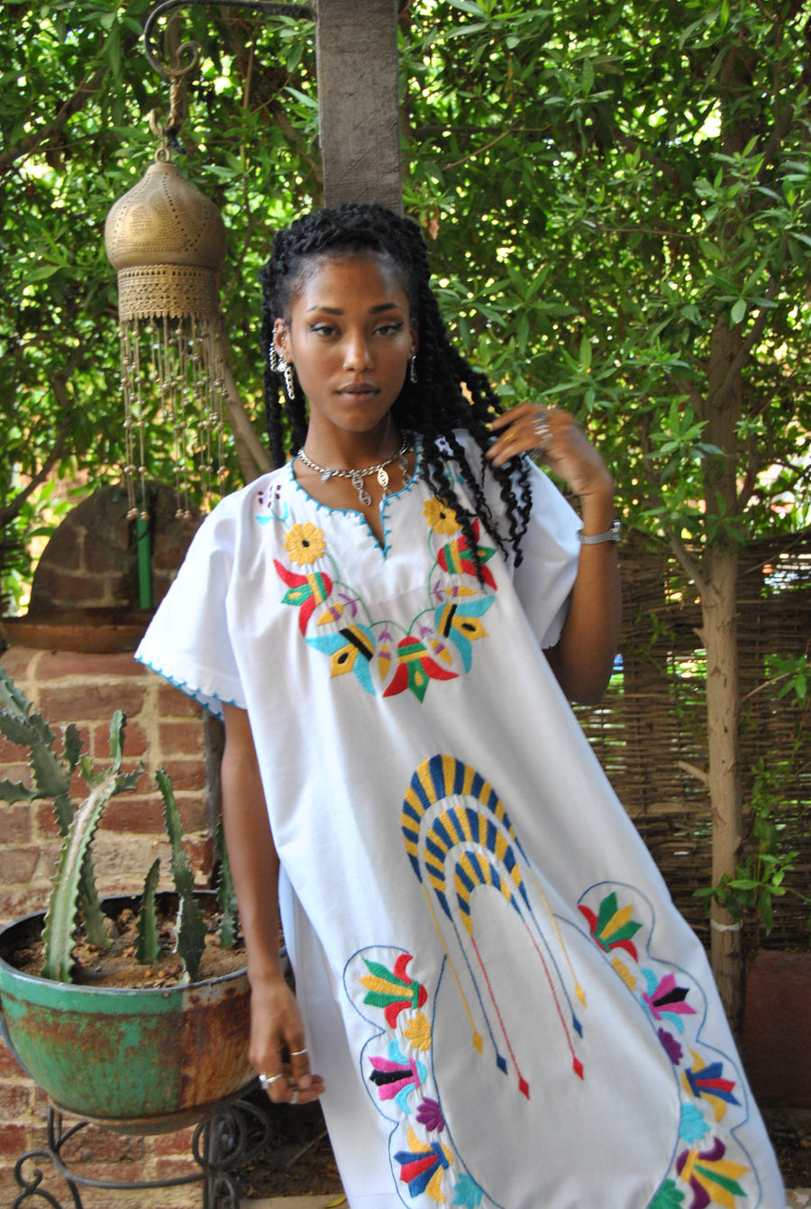 Hand embroidered white caftan, vacation caftan, summer caftan, Summer, beach caftan, resorts caftan, colorful, eccentric caftans, size XL
