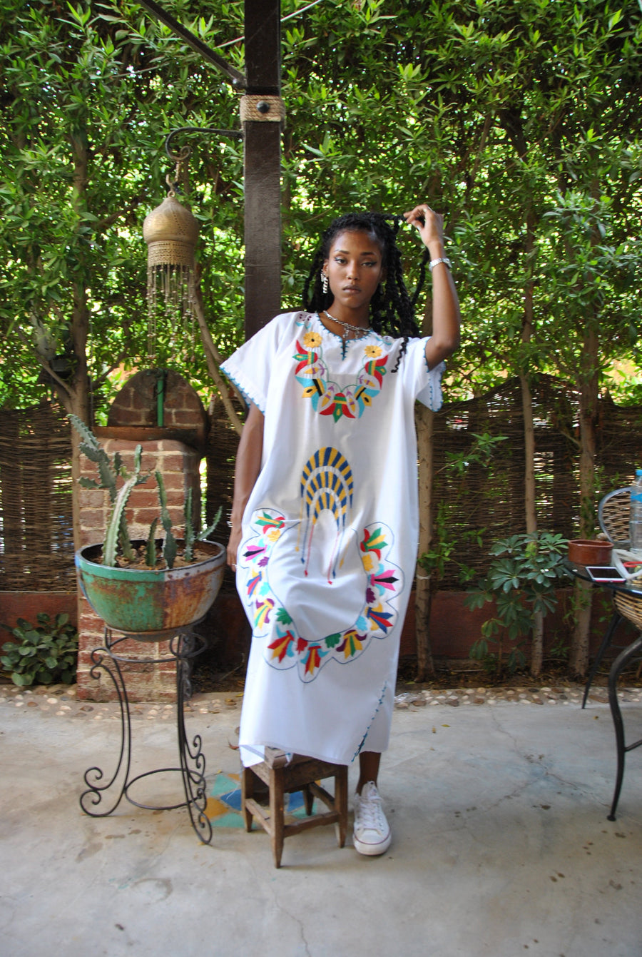 Hand embroidered white caftan, vacation caftan, summer caftan, Summer, beach caftan, resorts caftan, colorful, eccentric caftans, size XL