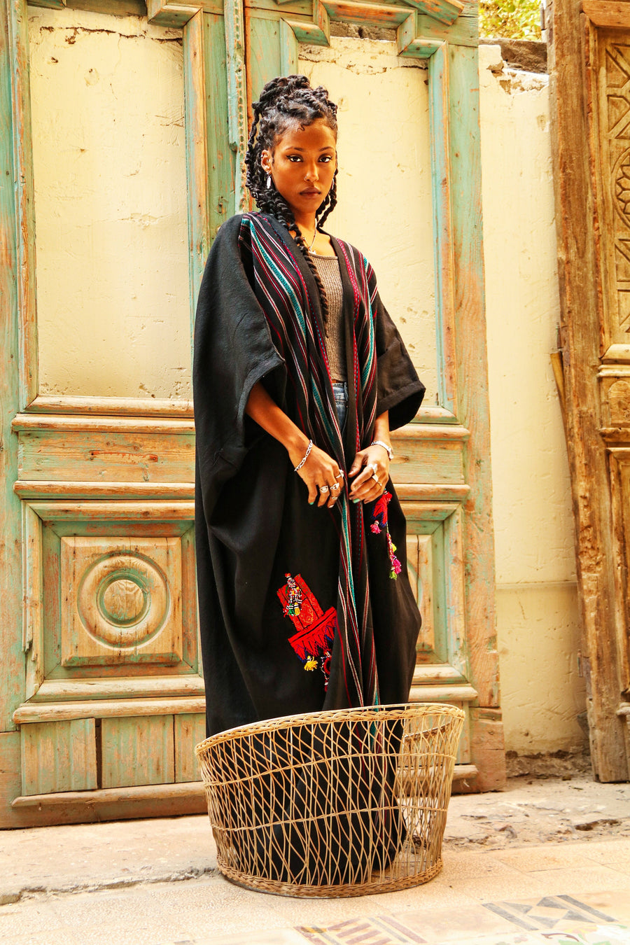 Vintage Black Gypsy Abaya, Hand loomed Kimono, Wool Abaya, Wool kimono, Oriental Kimono, Handmade abaya, Embroidered Abaya, Dressy Kimono