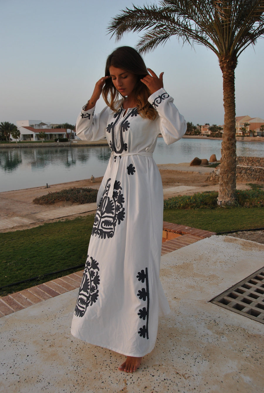 Elegant White embroidered Caftan, summer caftans for women, Caftans for women, embroidered Caftan dress, Caftan maxi dress, womens caftans