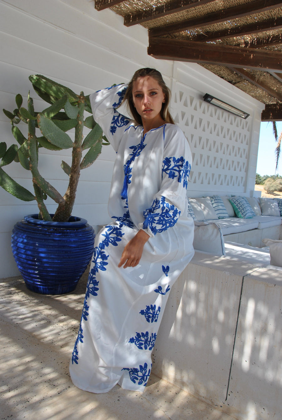White embroidered cotton Caftan, ,caftans for women, Kaftan maxi, embroidered Caftan dress, Caftan maxi dress, Caftans for women, Caftans