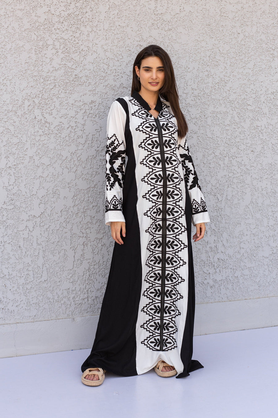 Elegant black/white cotton embroidered Caftan maxi dress, cotton caftans for women, Kaftans, embroidered Caftan, Caftan maxi, Caftans