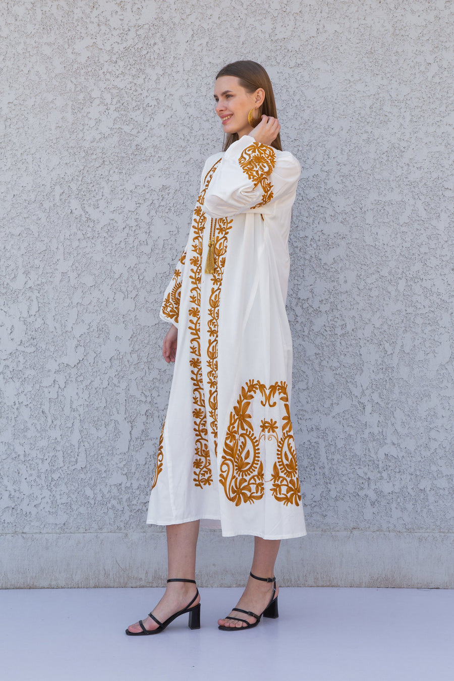 Chic White Egyptian cotton kaftan dress, embroidered tunic kaftan dress, caftans for women, cotton Summer caftan, party, casual dress