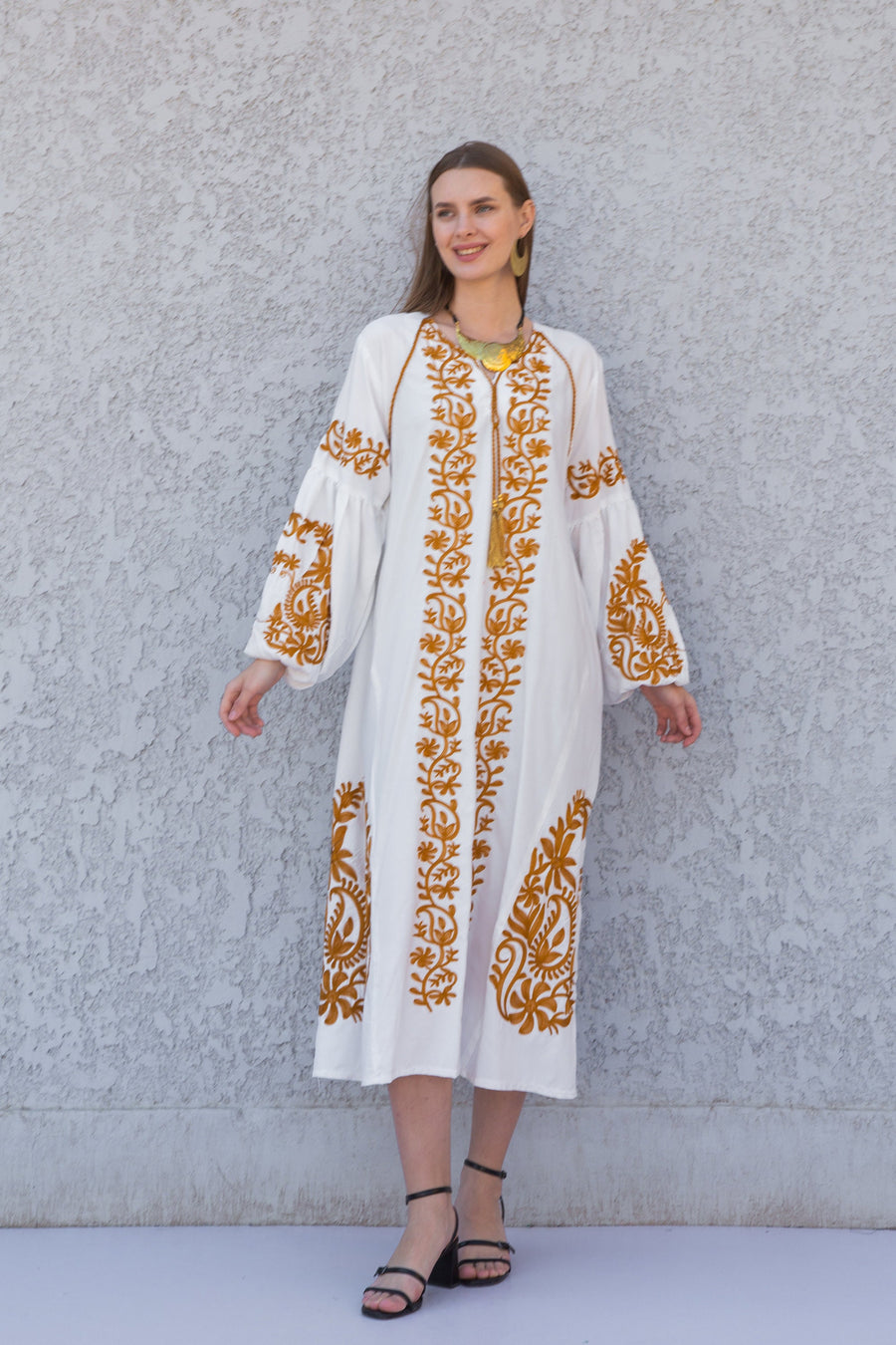 Chic White Egyptian cotton kaftan dress, embroidered tunic kaftan dress, caftans for women, cotton Summer caftan, party, casual dress
