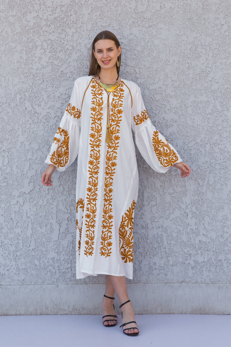 Chic White Egyptian cotton kaftan dress, embroidered tunic kaftan dress, caftans for women, cotton Summer caftan, party, casual dress