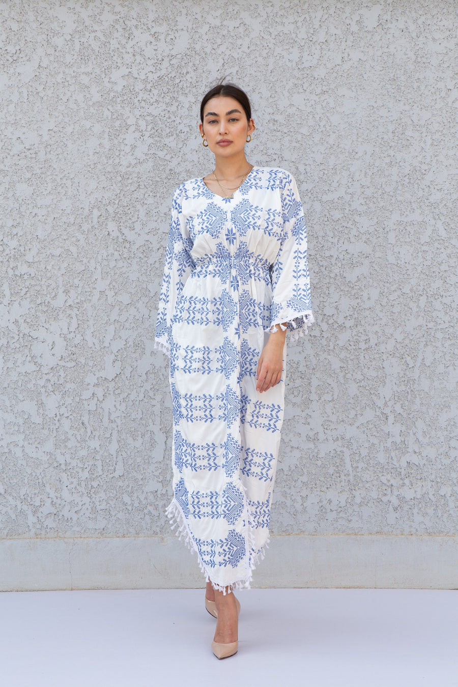Stunning White embroidered Cotton Kaftan maxi dress, Kaftan maxi, Cotton caftan women, caftan, Chic embroidered caftan, Egyptian cotton10-23