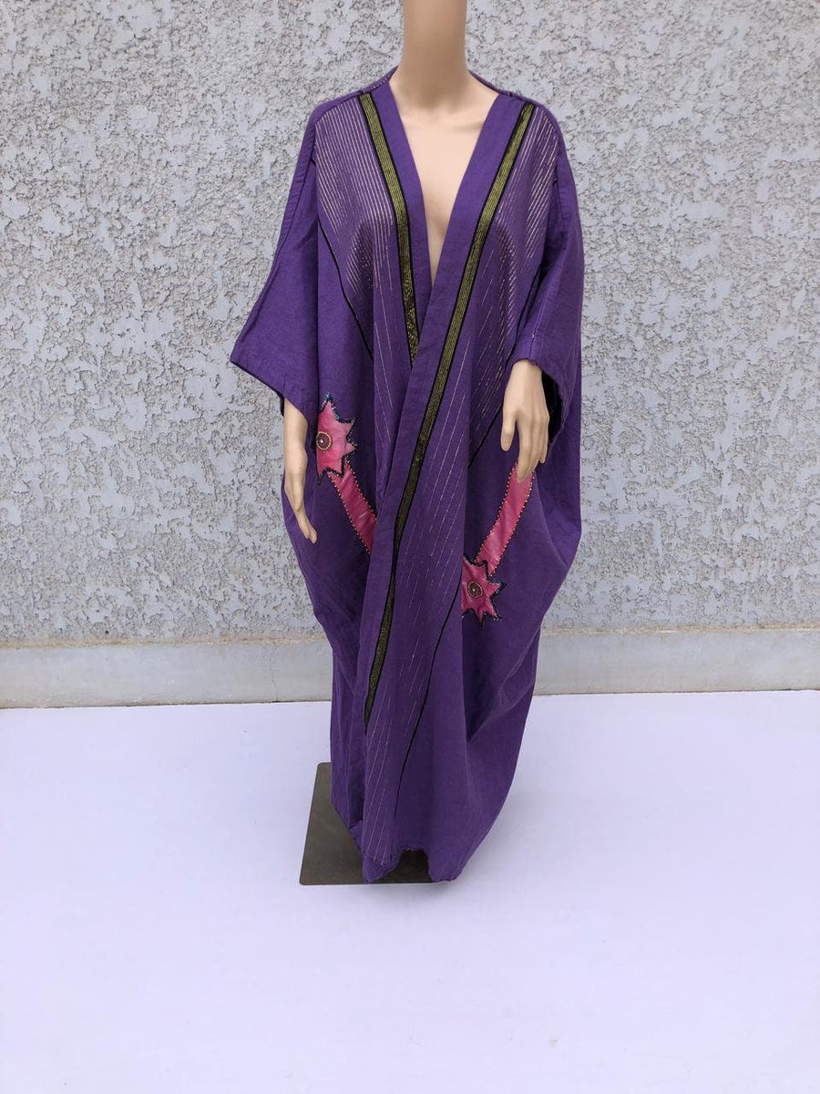 Vintage Black Gypsy Abaya, Hand loomed Kimono, Wool Abaya, Wool kimono, Oriental Kimono, Handmade abaya, Embroidered Abaya, Dressy Kimono