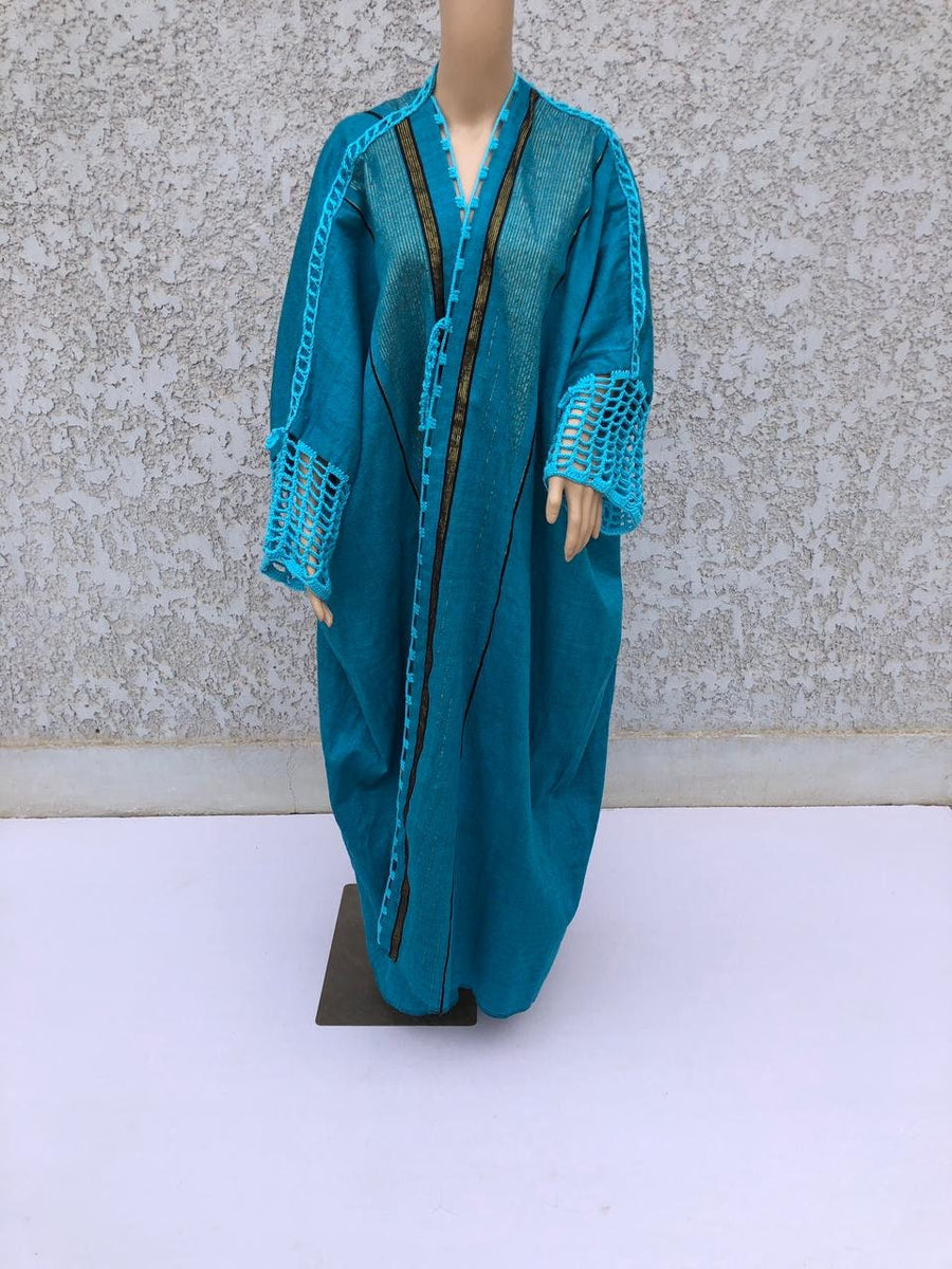 Vintage Black Gypsy Abaya, Hand loomed Kimono, Wool Abaya, Wool kimono, Oriental Kimono, Handmade abaya, Embroidered Abaya, Dressy Kimono