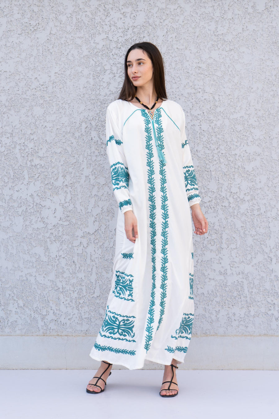 White embroidered Maxi dress, women's caftan, wedding dress, embroidered Caftan dress, Caftan maxi dress, Caftans for women, Caftans