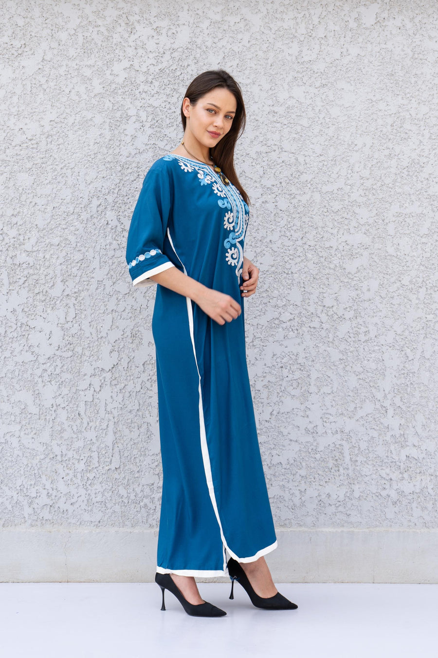 Colorful white cotton caftan, Short embroidered Cotton caftan dress, African women clothing, Bohemian maxi dress, Boho caftan, caftans