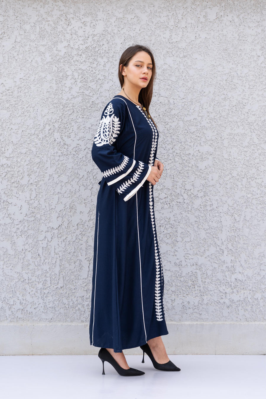 Elegant Royal blue embroidered kaftan dress, Cotton caftan women, Long sleeve caftan, Chic embroidered caftan, High quality Egyptian cotton