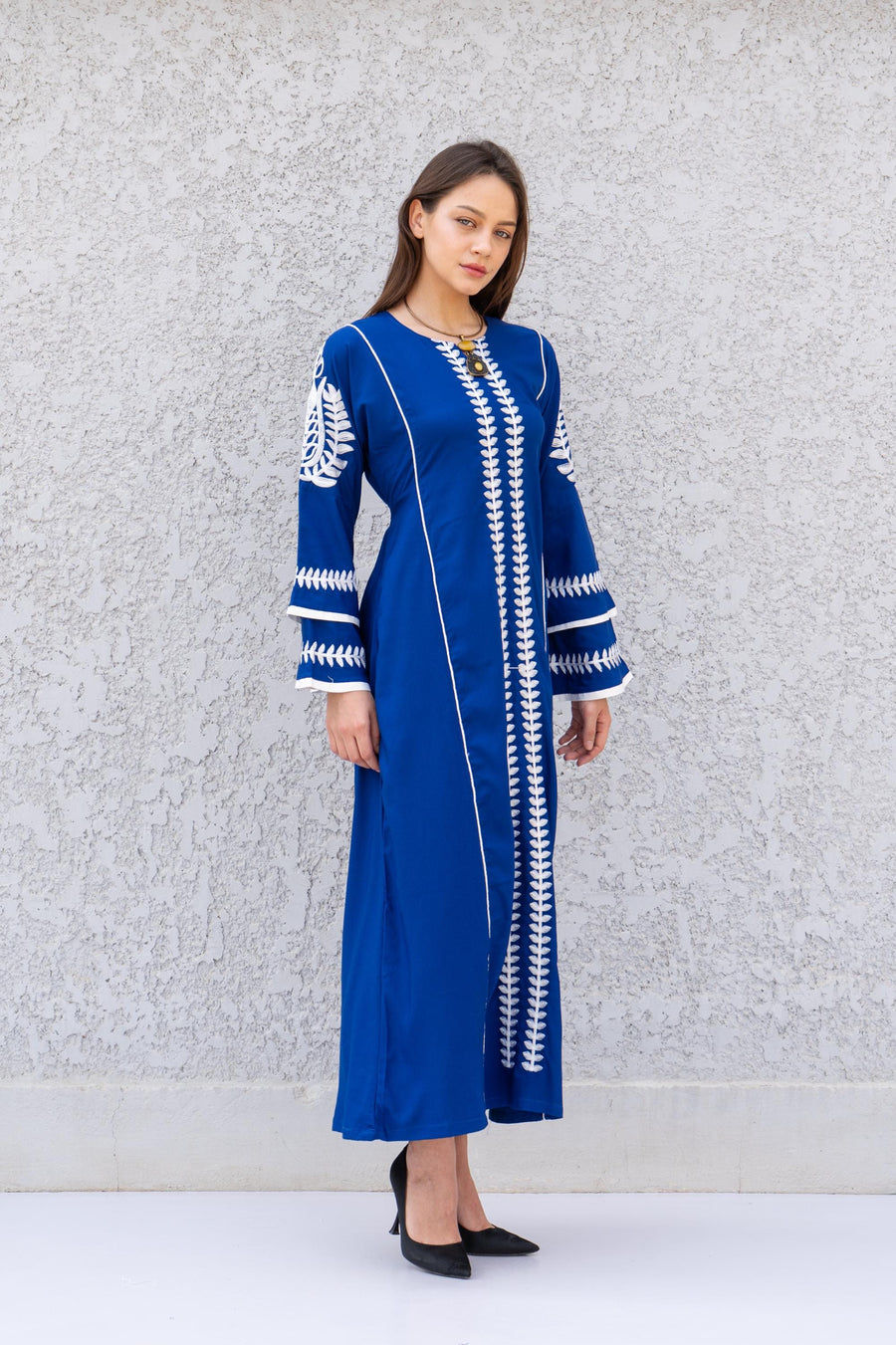 Elegant Royal blue embroidered kaftan dress, Cotton caftan women, Long sleeve caftan, Chic embroidered caftan, High quality Egyptian cotton