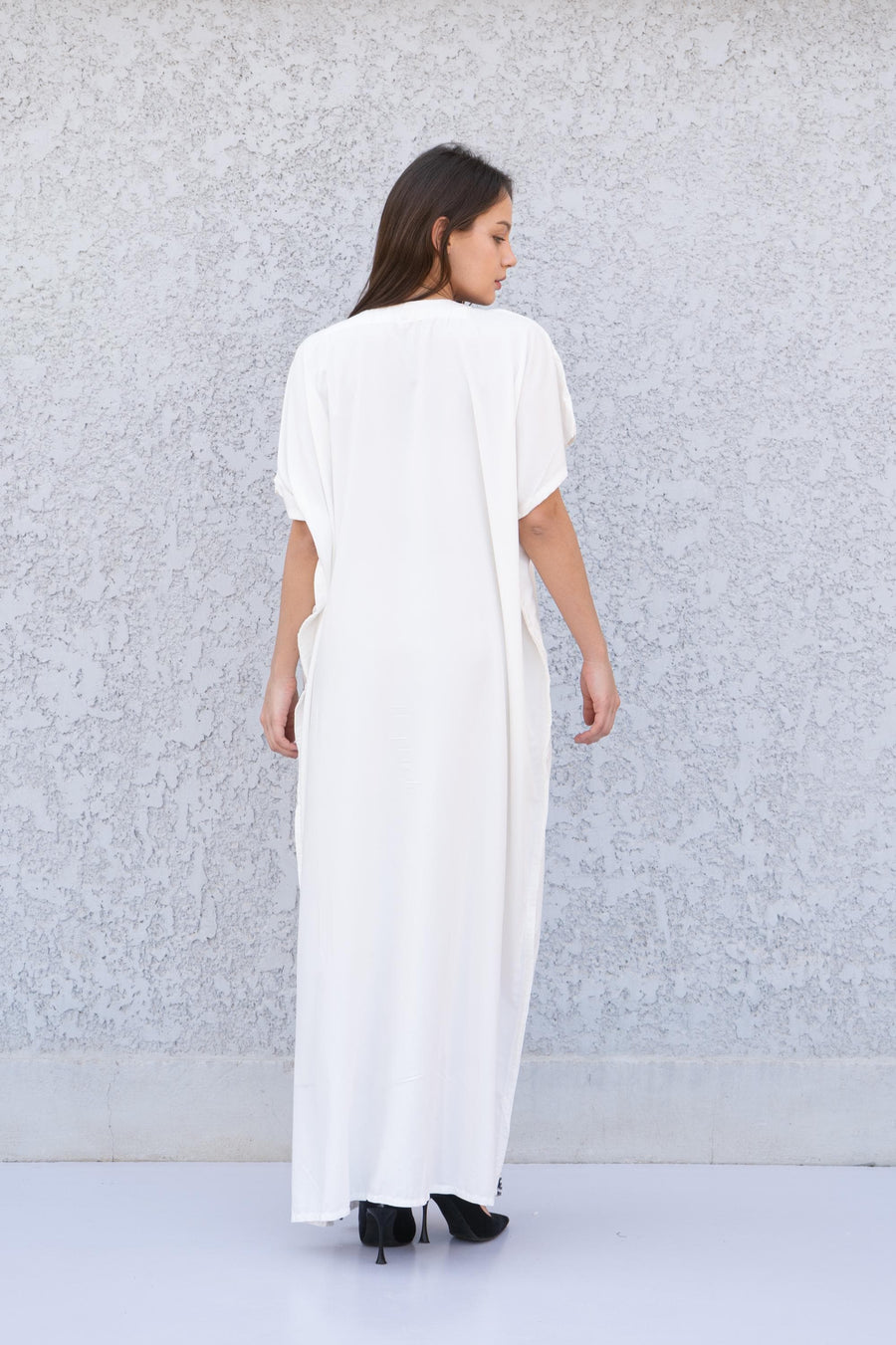 Elegant Moroccan White embroidered caftan for women, caftan, women's kaftan, free size Kaftan, Summer Kaftan, cotton Caftans