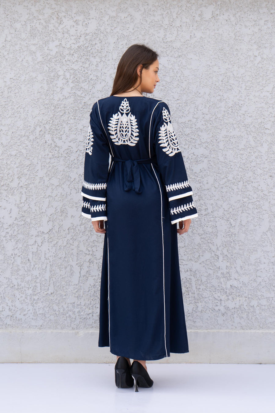 Elegant Royal blue embroidered kaftan dress, Cotton caftan women, Long sleeve caftan, Chic embroidered caftan, High quality Egyptian cotton