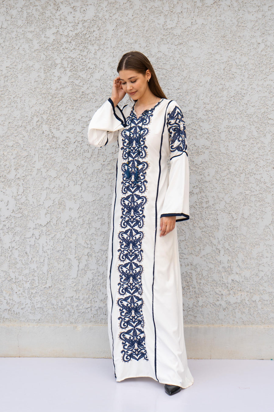 Stunning White Embroidered Kaftan Maxi Dress – Long Sleeve Caftan for Women – Modest Moroccan Style Dress – Traditional Boho Caftans