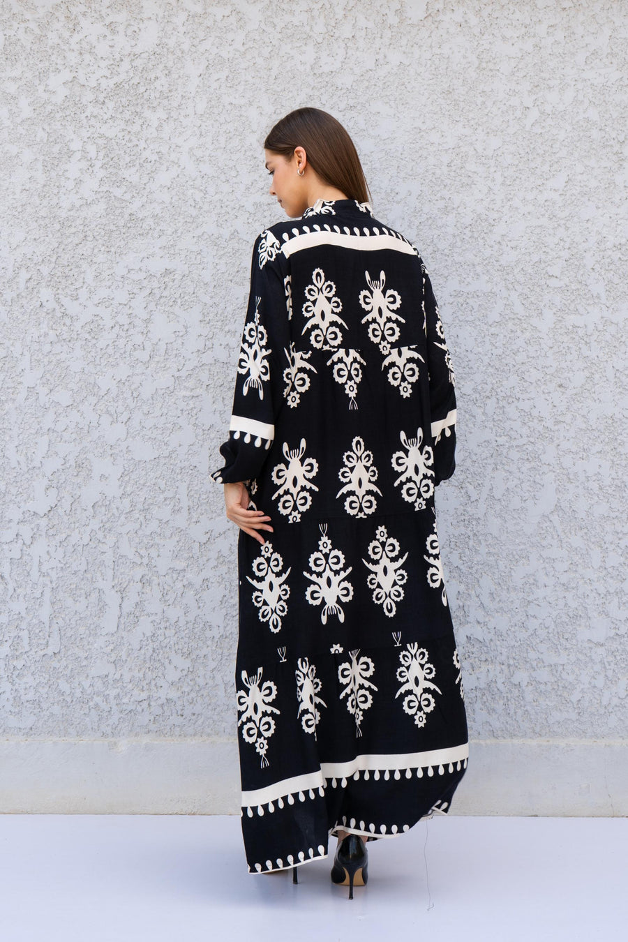 Black Viscose Kaftan Dress with Buttons – Embroidered Caftan for Women – Long Sleeve Maxi Dress – Boho Everyday Wear – Flowy Caftans