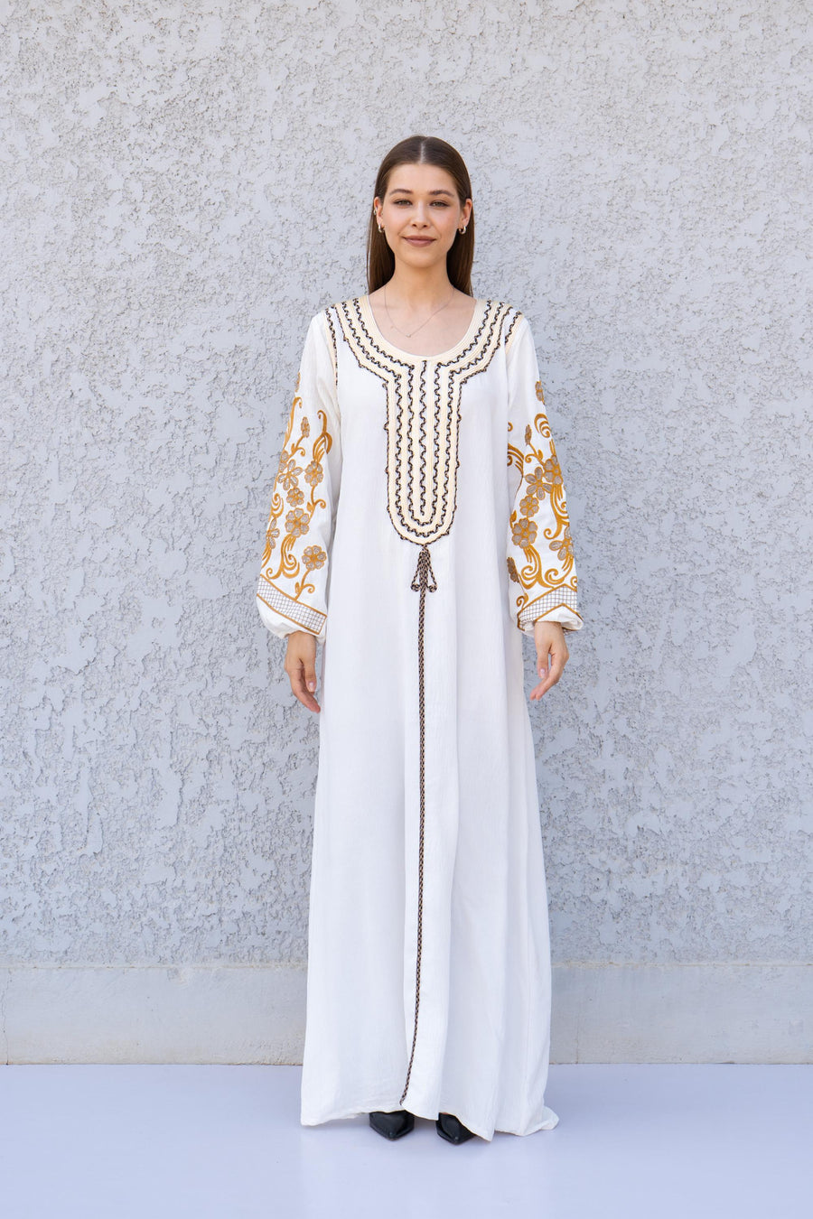 Wedding White Embroidered Kaftan Dress – Linen-Look Caftan for Women – Long Sleeve Maxi Dress – Lightweight Boho Style – Elegant Caftan