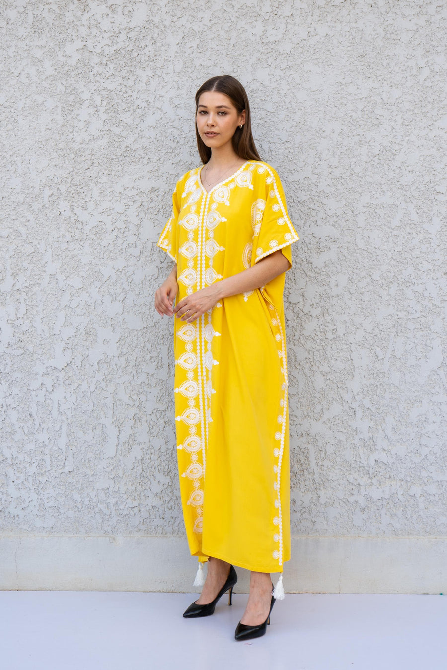 Yellow Boho Caftan Dress – Moroccan Embroidered Kaftan for Women – Loose Fit Maxi Dress – Ramadan Eid Abaya – Resort Wear Loungewear