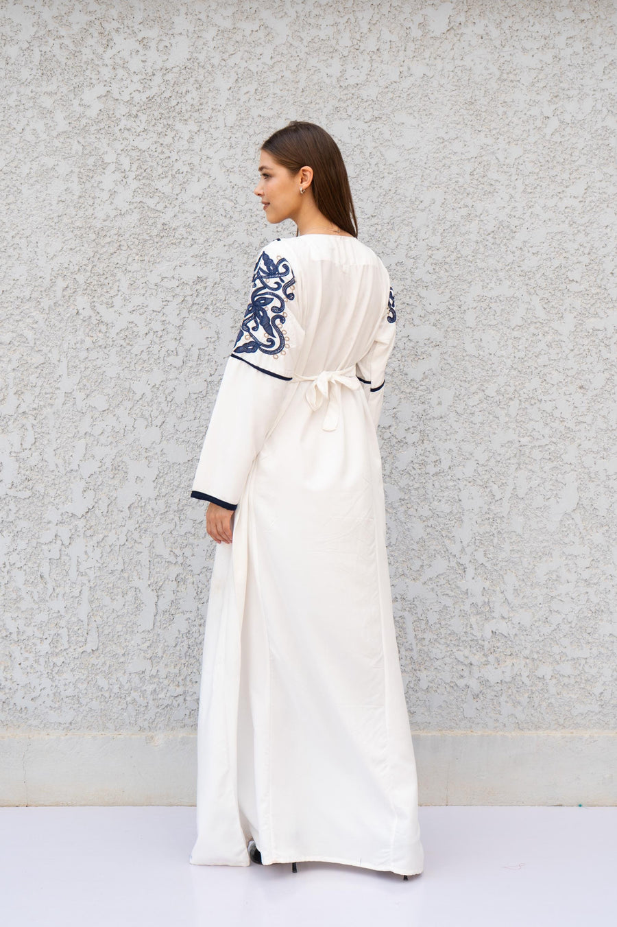 Stunning White Embroidered Kaftan Maxi Dress – Long Sleeve Caftan for Women – Modest Moroccan Style Dress – Traditional Boho Caftans