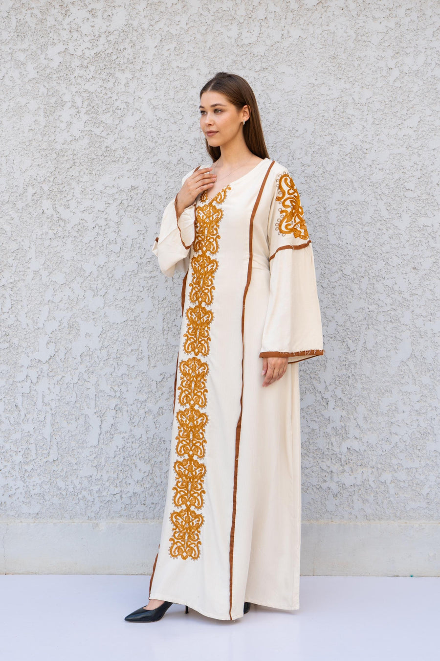 Beige Linen Kaftan Maxi Dress – Embroidered Caftan for Women – Boho Long Sleeve Abaya – Moroccan Style Dress – Summer Caftans