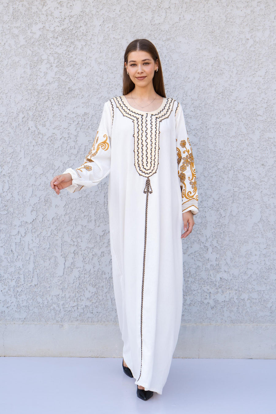 Wedding White Embroidered Kaftan Dress – Linen-Look Caftan for Women – Long Sleeve Maxi Dress – Lightweight Boho Style – Elegant Caftan