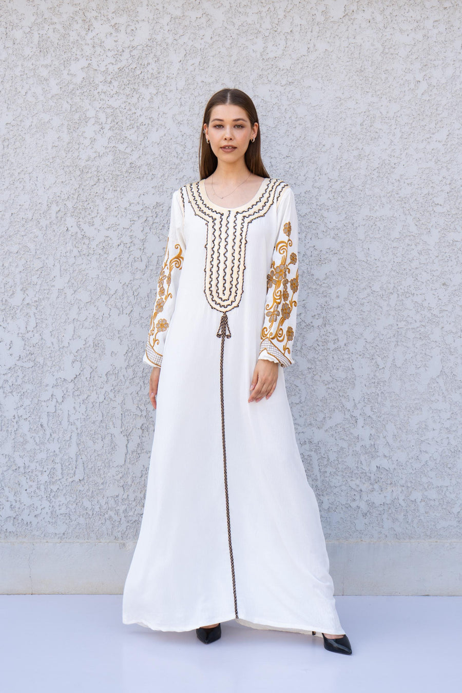 Wedding White Embroidered Kaftan Dress – Linen-Look Caftan for Women – Long Sleeve Maxi Dress – Lightweight Boho Style – Elegant Caftan