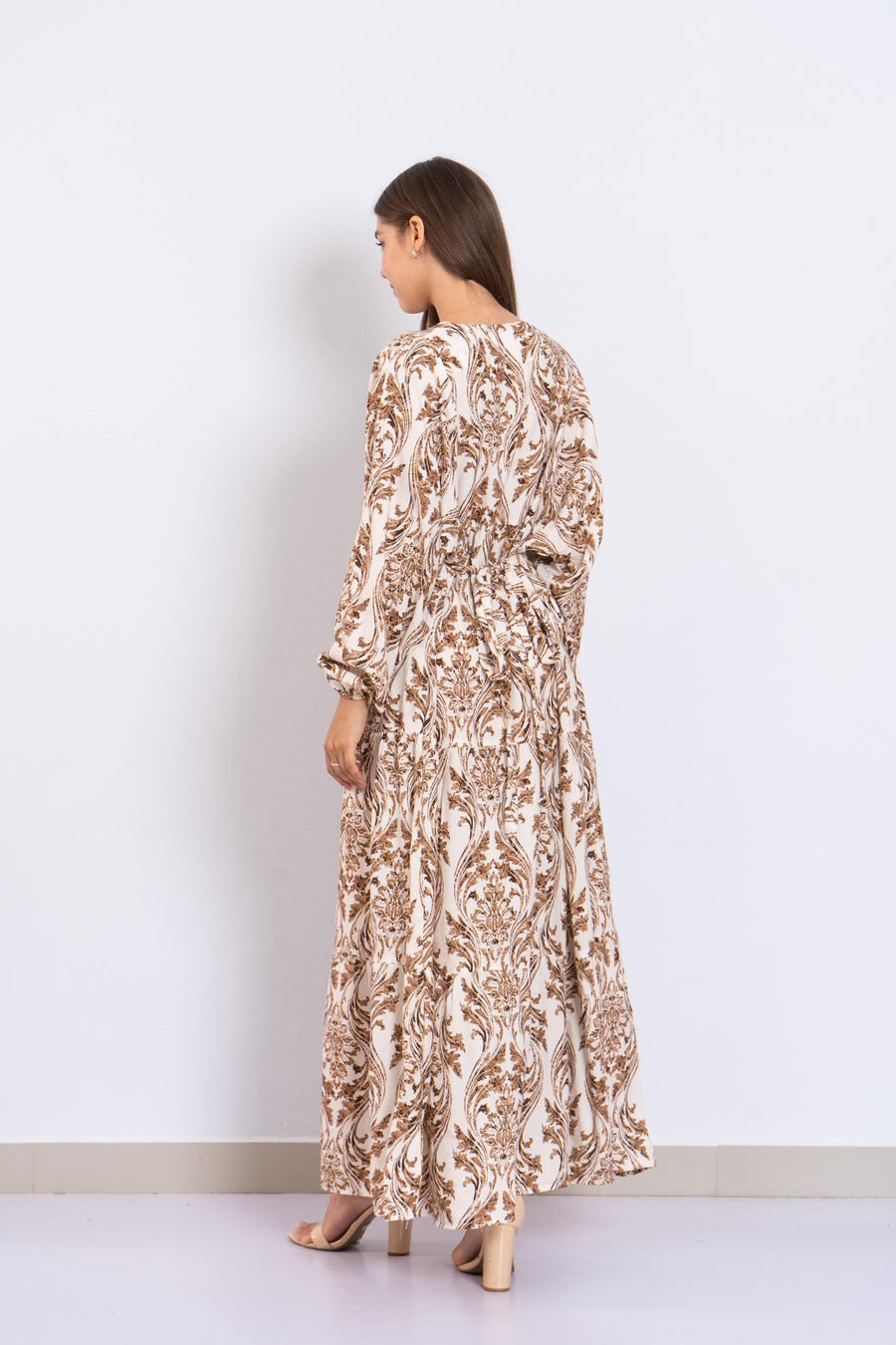 Chic Caramel Print Viscose Maxi Dress – Puffy Sleeve Boho Dress for Women – Lightweight Flowy Long Dress – Casual Summer Resort Outfit