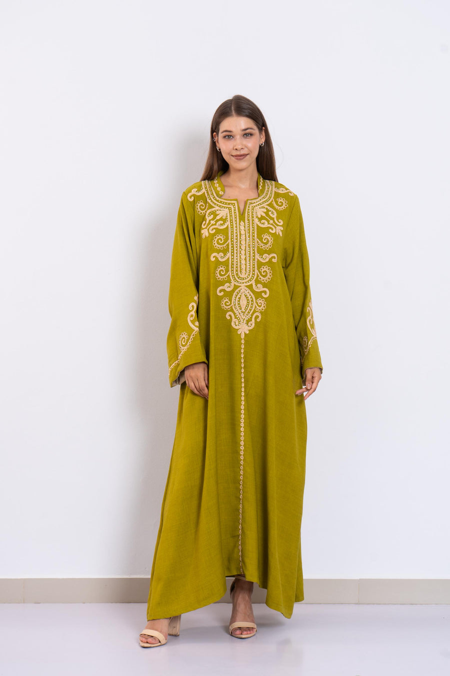 Green Hand Embroidered Kaftan Dress – Crystal Embellished Caftan for Women – Long Sleeve Caftan – Elegant Moroccan Style Caftan