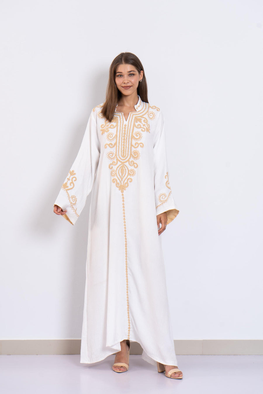 White Hand Embroidered Kaftan Dress – Crystal Embellished Caftan for Women – Long Sleeve Caftan – Elegant Moroccan Style Caftan