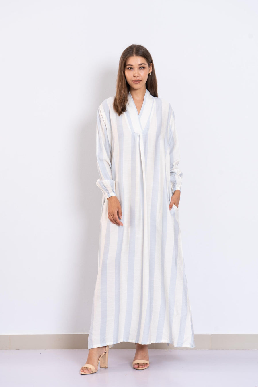 Luxurious Blue Striped Linen Kaftan Dress with Pockets – Long Sleeve Caftans for Women – Lightweight Summer Lounge Wear – Minimalist