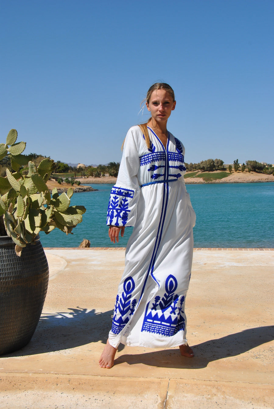 White cotton Kaftan with front slit, embroidered Kaftan dress, Caftan maxi dress, Caftans for women, Egyptian cotton caftan, caftans
