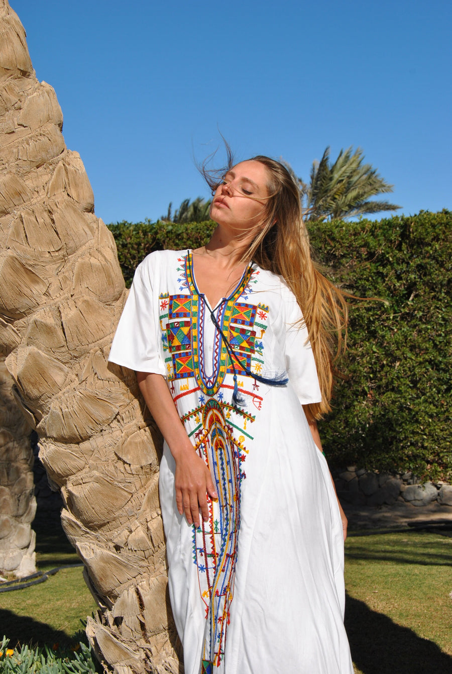 White Siwa embroidered Kaftan dress, Cotton Kaftan, caftans for women, Summer Kaftan, Embroidered kaftan, caftans, Egyptian cotton caftan