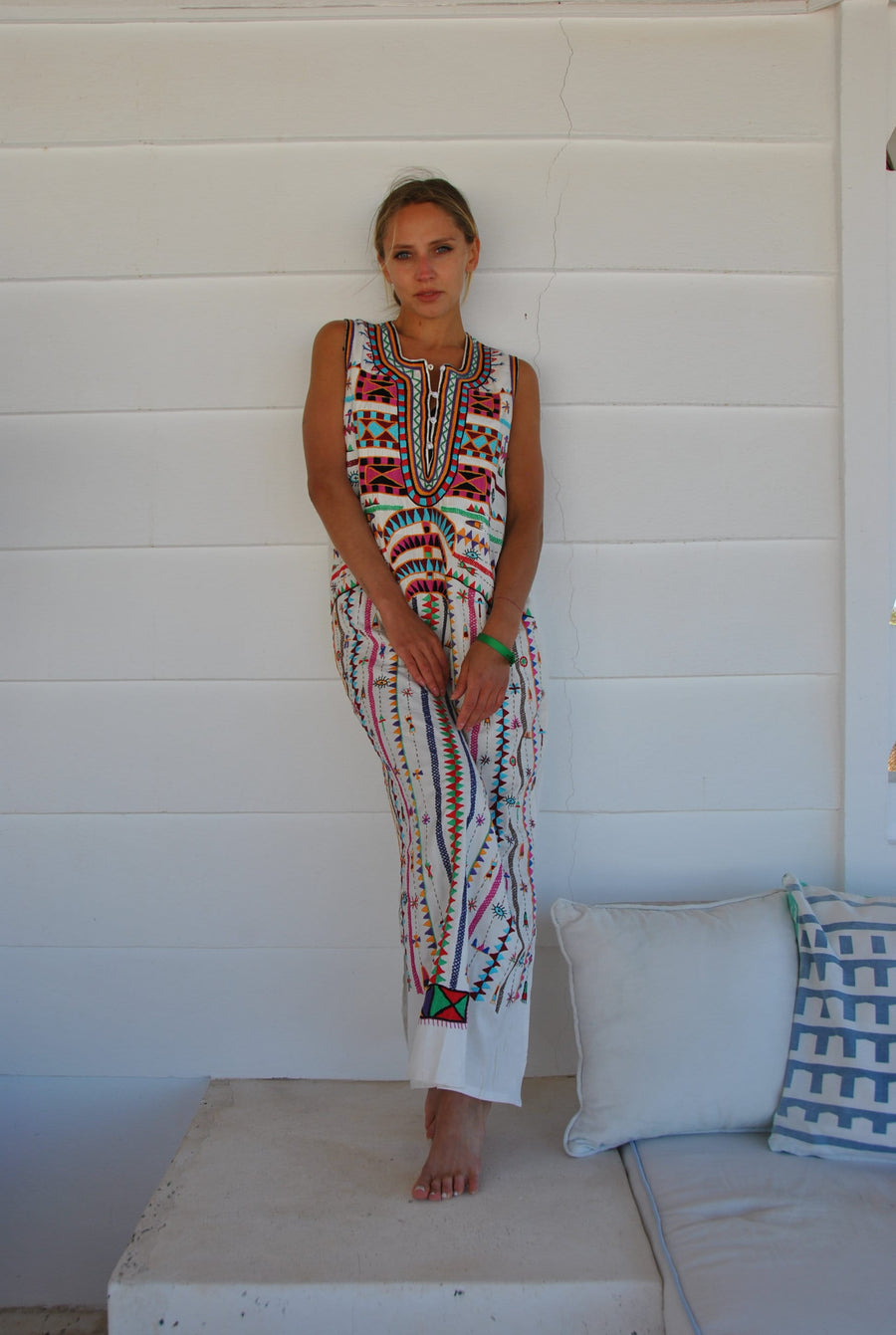 White siwa hand embroidered Kaftan dress, Egyptian cotton summer caftan, Resorts Caftan dress, colorful boho caftan, Cotton caftan dress