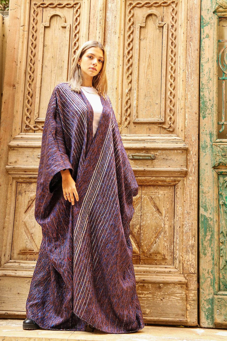 Hand loomed abaya with silver threads, wool Abaya, Winter Wool Abaya, Abayas for women, Winter Abaya,  Handmade Abaya, Kimonos for women