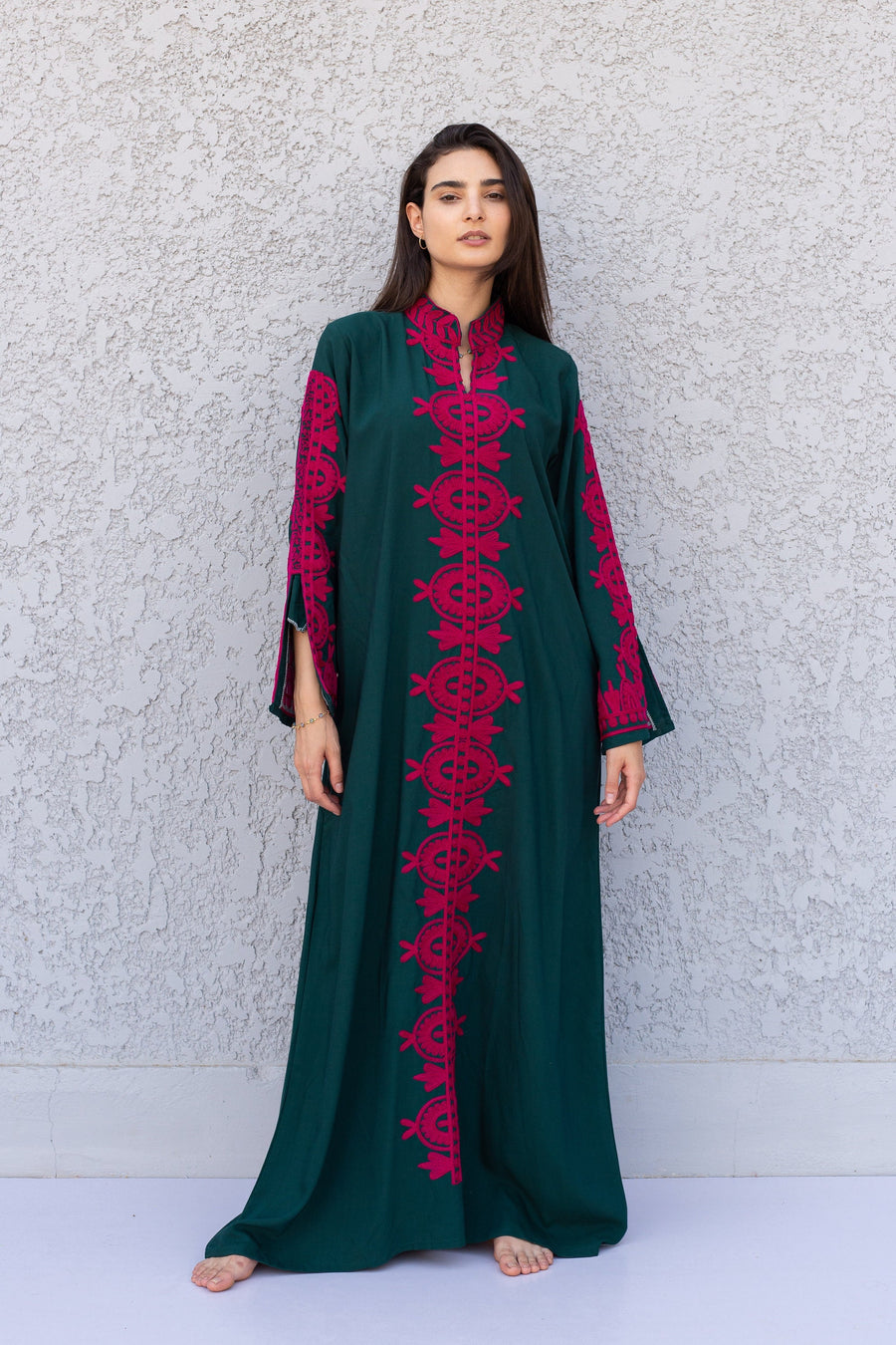 Elegant green embroidered kaftan dress, Cotton caftan max dress, Long sleeve caftan, Chic embroidered caftan, High quality Egyptian cotton
